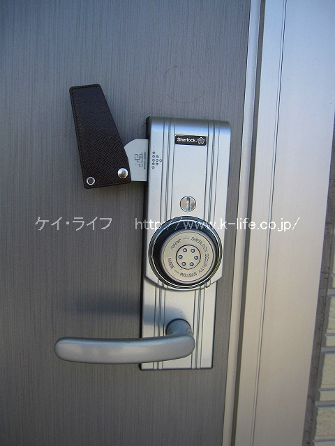 玄関ドア カードキー