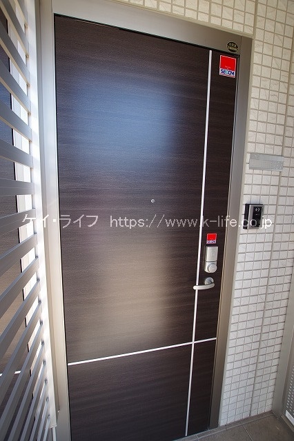 ルリアン 玄関ドア