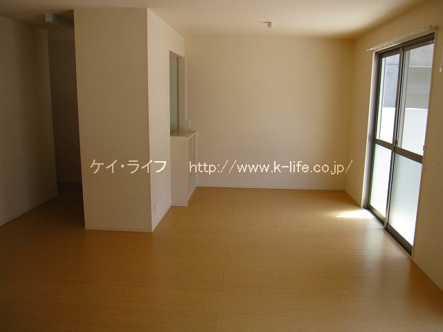 リビングダイニング