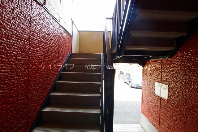 ボナールハウスⅠ階段