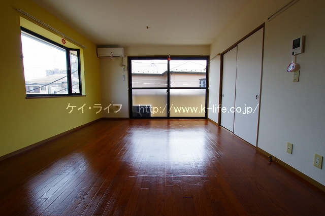 リビングダイニング