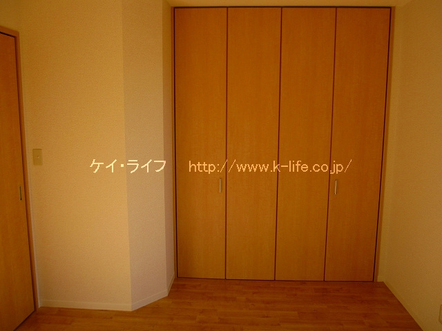 クローゼット（閉）