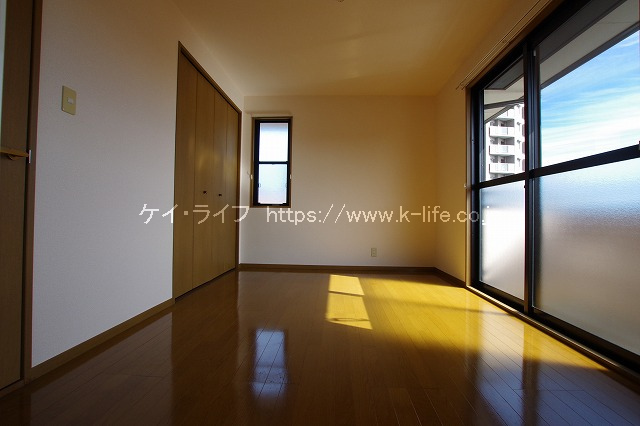 セゾン西橋本 洋室