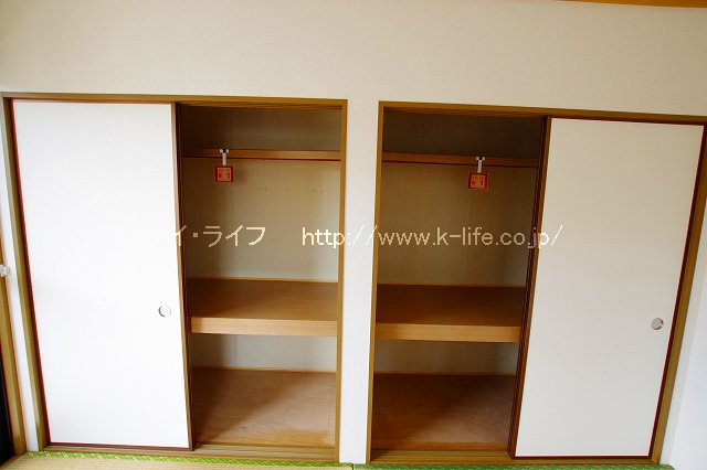 ボナールハウスⅠ押入