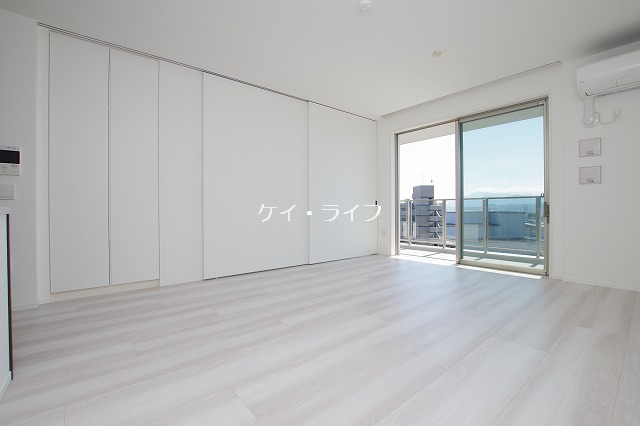 リビングダイニング