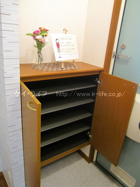 シューズボックス