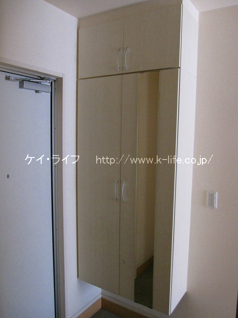 シューズボックス