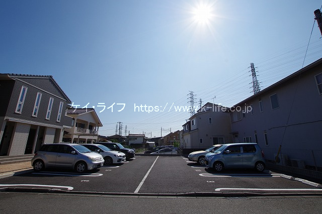 ル リアン 駐車場