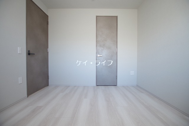 ソルフィエスタ洋室