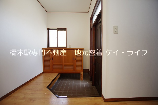 橋本8丁目戸建 玄関