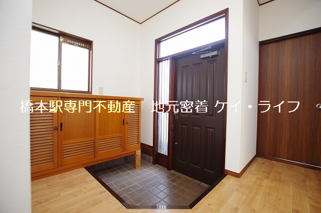 橋本8丁目戸建 玄関