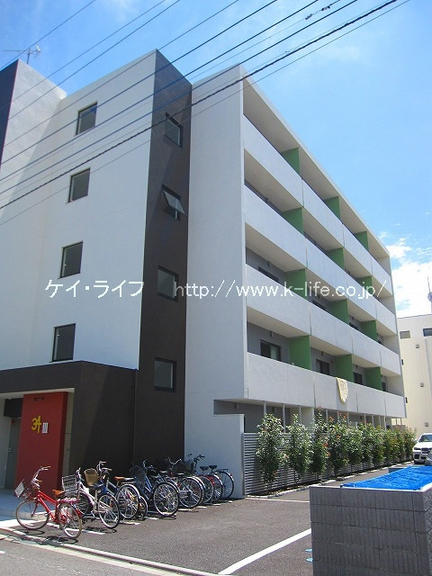 サーティーフォーⅢ