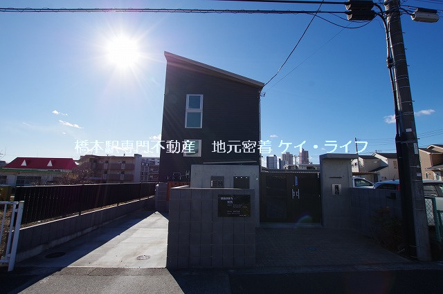 ブラウンシックス_画像2