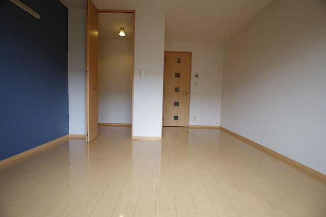 ルインズ・イン・マルヤマ_画像2